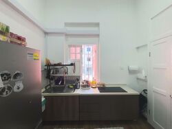Joo Chiat Road (D15), Shop House #588577751